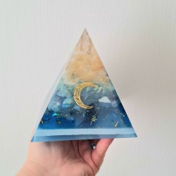 Orgonite Pyramide Lune d'...
